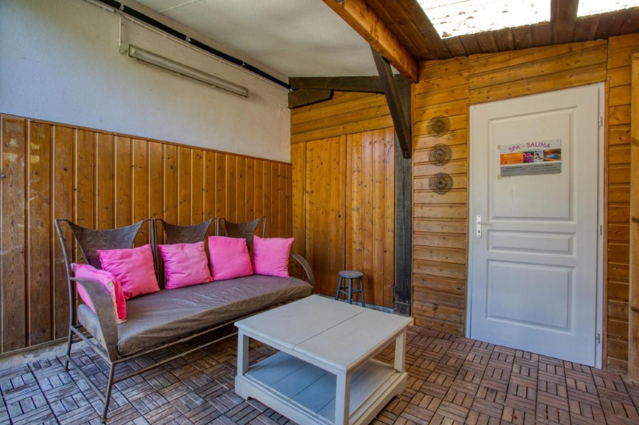 Le Moulin Du Bleufond Hotel Montignac-Lascaux Buitenkant foto