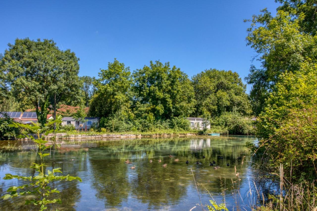 Le Moulin Du Bleufond Hotel Montignac-Lascaux Buitenkant foto