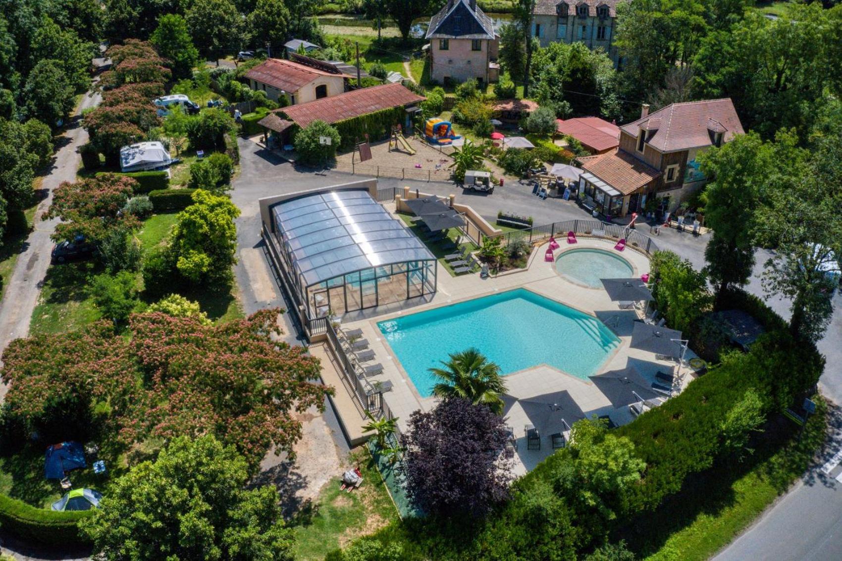 Le Moulin Du Bleufond Hotel Montignac-Lascaux Buitenkant foto